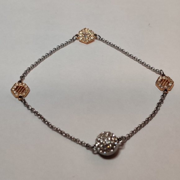 Swarovski Remix Hexagon Bracelet - Picture 3 of 10
